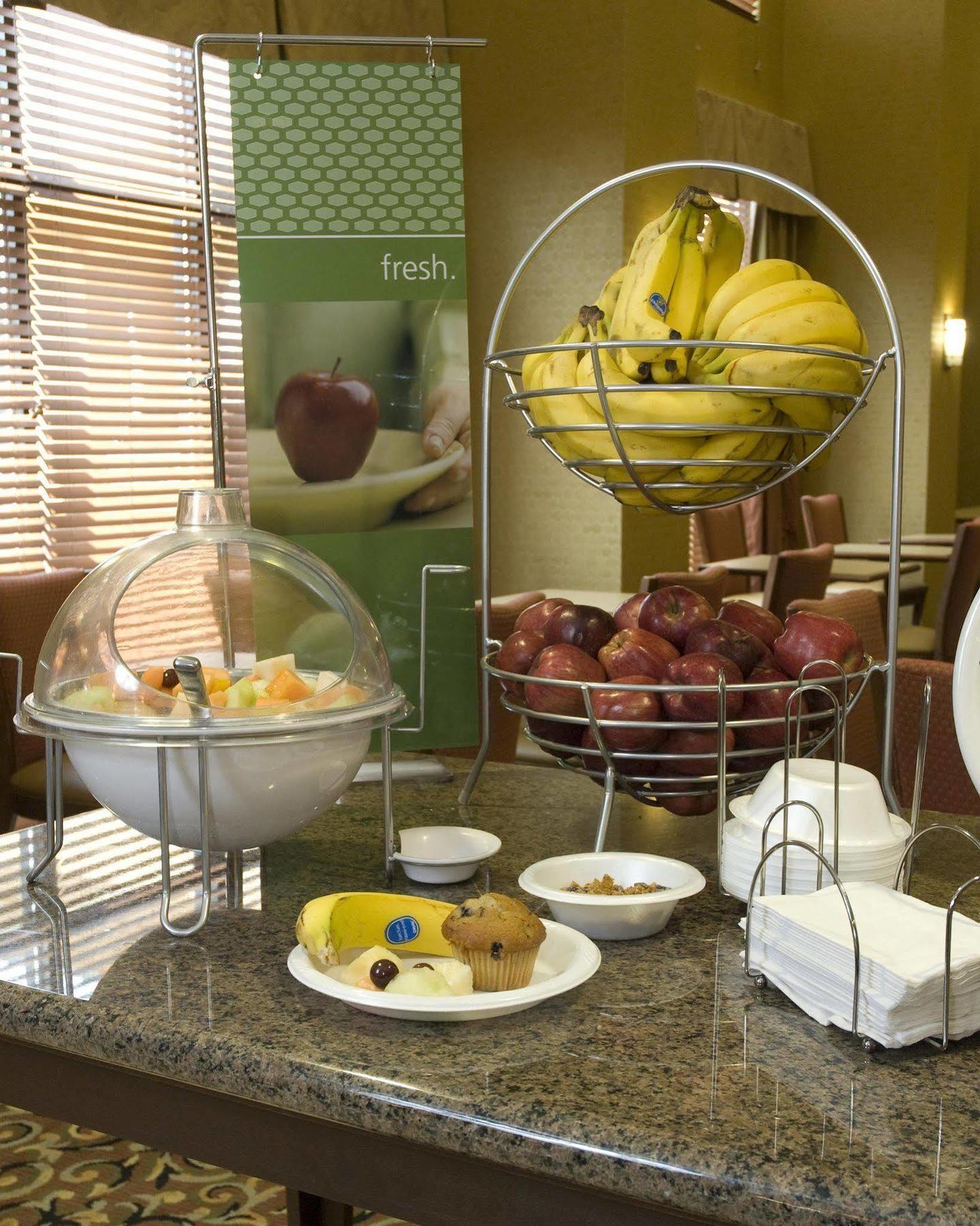 Hampton Inn & Suites Navarre Restaurace fotografie